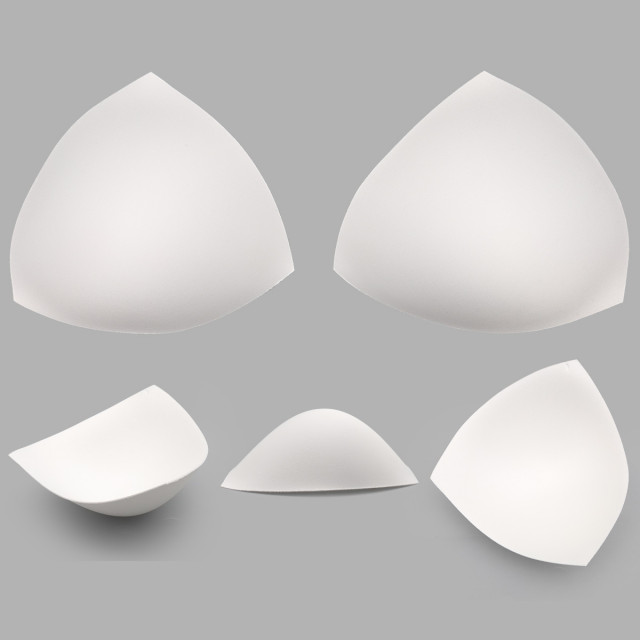 FN-20 Чашечки корсетные треуг. без уступа с равн. наполнением для купальников, р.4 приг.белый 625199