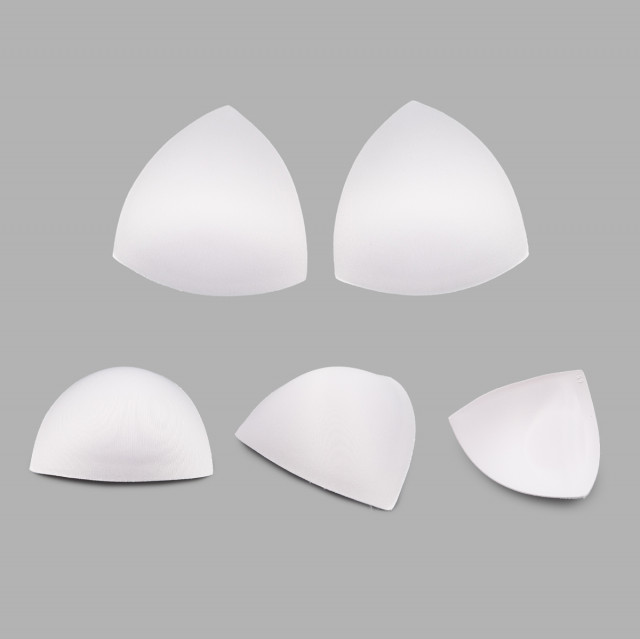 FC-72.18 (72.88, 72.78) Чашечки корсетные треуг.без уступа с наполн. эфф. push-up, р.65 белый 676913