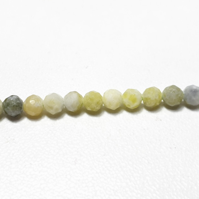 Бусины жадеит, шарик гранёный 3мм нить около 38см