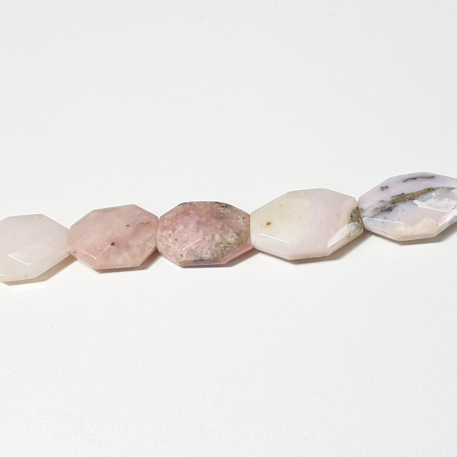 Бусины розовый опал, форма плоская гранёная 27*20мм 15шт.