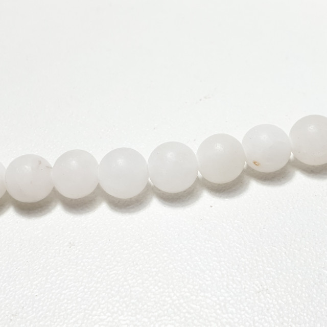 Бусины кварц белый, шарик гладкий матовый 6мм, нить 63шт.